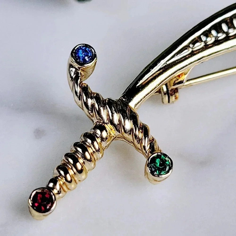 Vintage Gerry's Sword Brooch Pin Signed Rhinesone Cutlas Handle Goldtone…